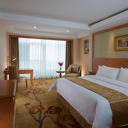 Vienna International Hotel Shanghai Baoshan Pangu Road Eksteriør billede