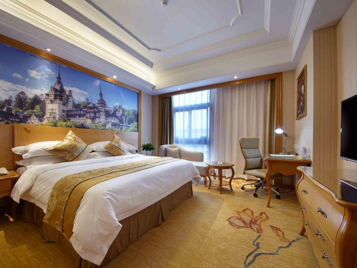 Vienna International Hotel Shanghai Baoshan Pangu Road Eksteriør billede
